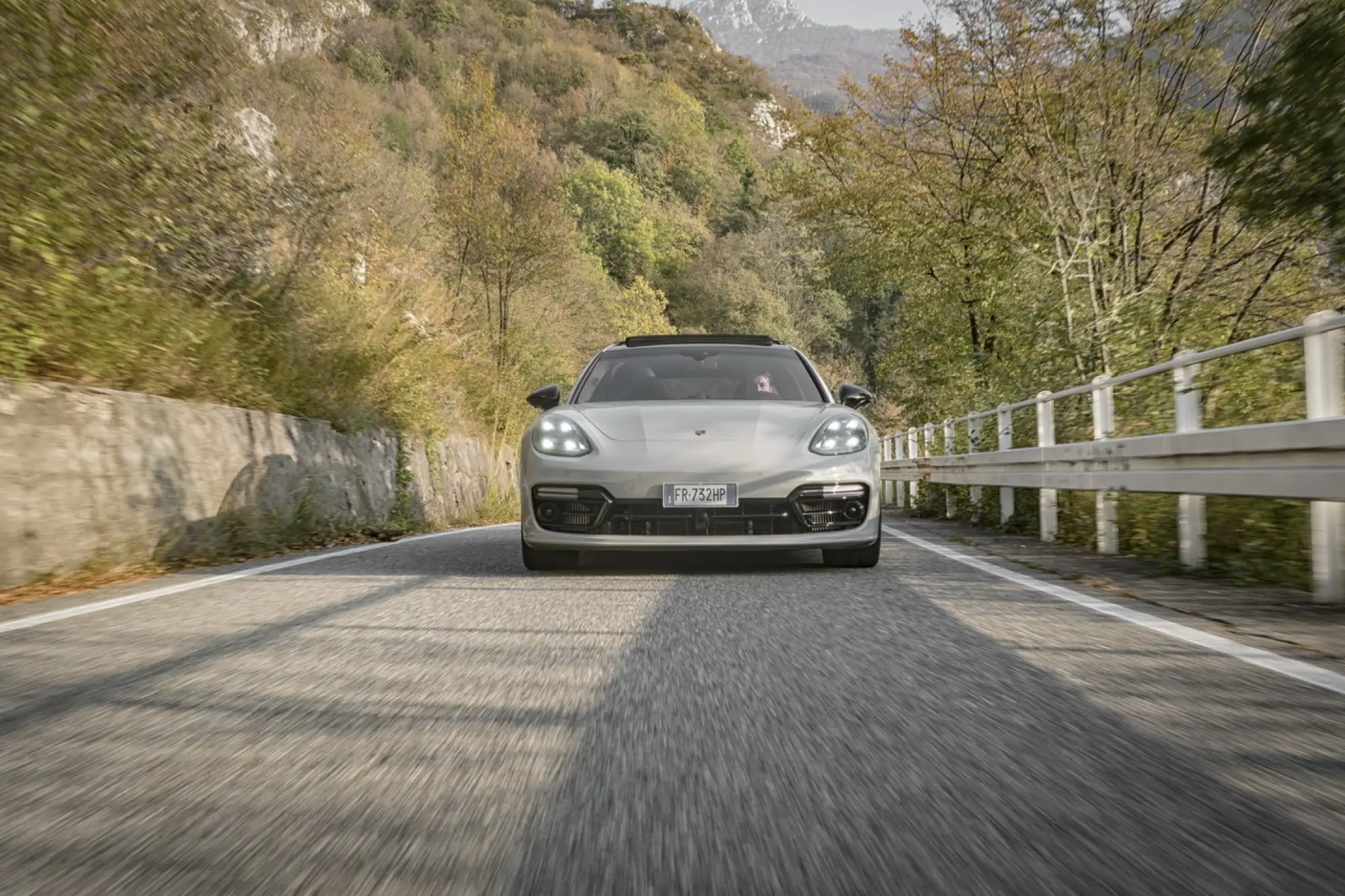 Porsche Panamera Sport Turismo Turbo S E-Hybrid - Prova su strada 2018 - 3