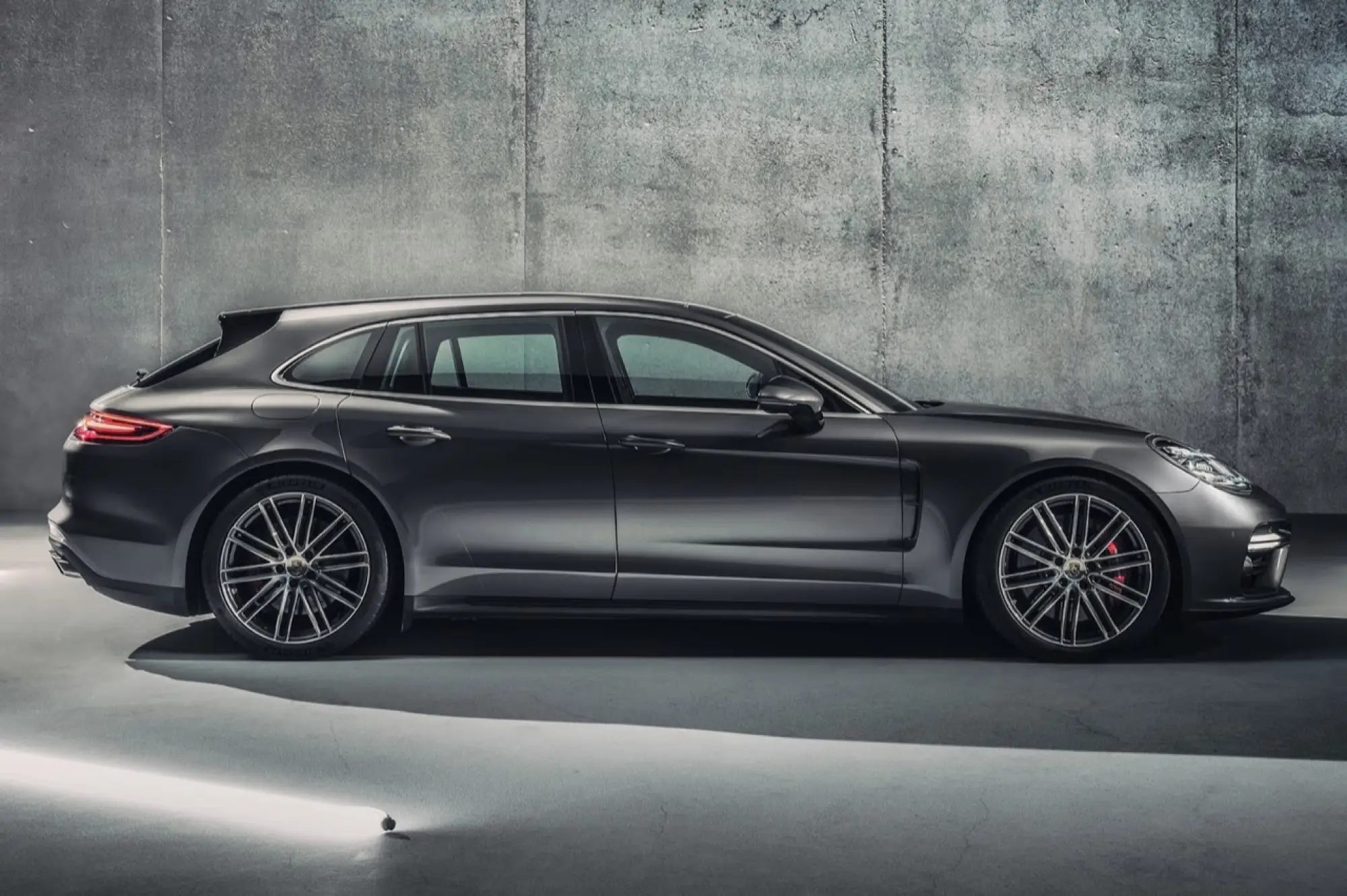 Porsche Panamera Sport Turismo - 21