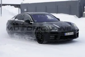 Porsche Panamera terza generazione - Foto Spia 18-02-2022