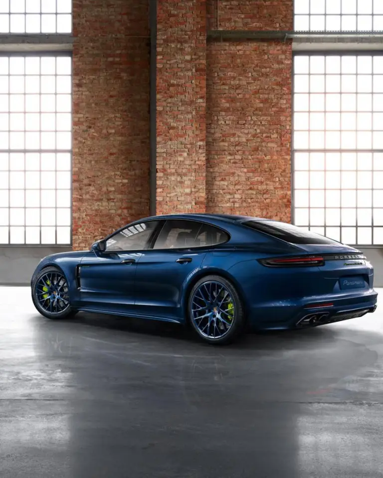 Porsche Panamera Turbo S E-Hybrid - Porsche Exclusive Manufaktur - 1