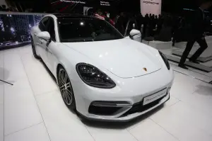 Porsche Panamera Turbo S E-hybrid - Salone di Ginevra 2017