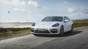 Porsche Panamera Turbo S E-Hybrid Sport Turismo - 5