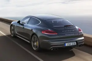 Porsche Panamera Turbo S MY 2014 - 3