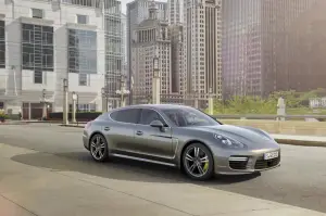 Porsche Panamera Turbo S MY 2014 - 4