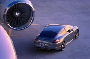 Porsche Panamera Turbo S - 6