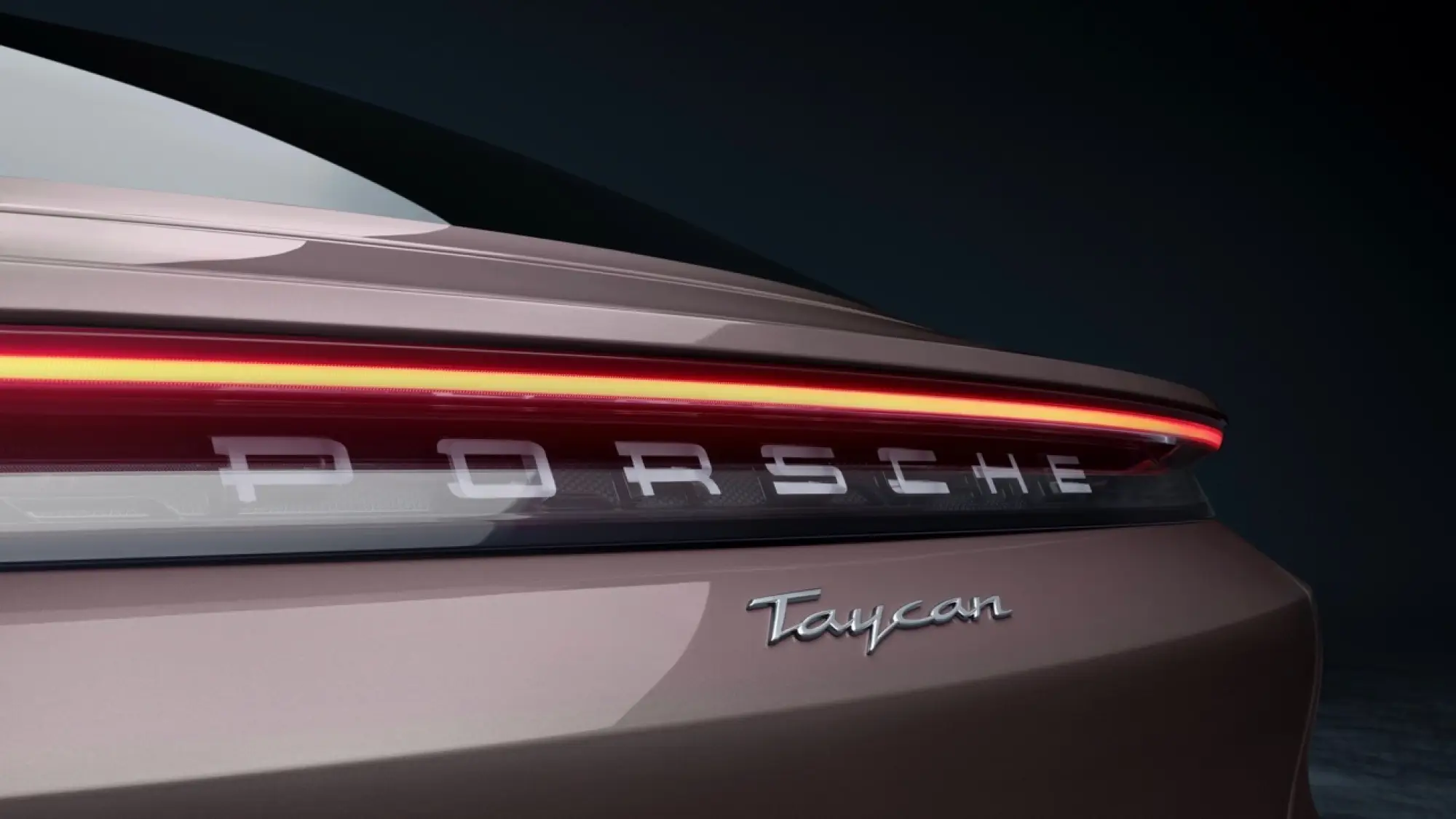 Porsche Taycan 2021 - Foto ufficiali - 3