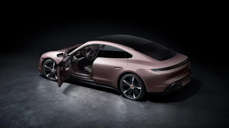 Porsche Taycan 2021 - Prova su strada - 27