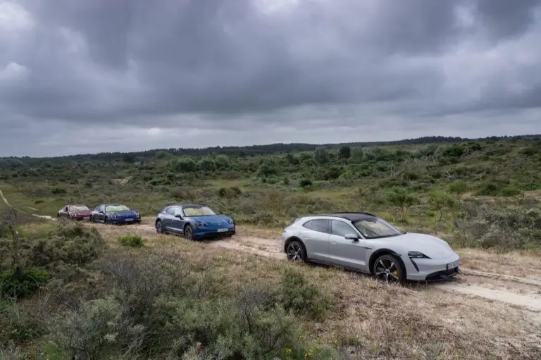 Porsche Taycan Cross Turismo - Primo contatto - 137