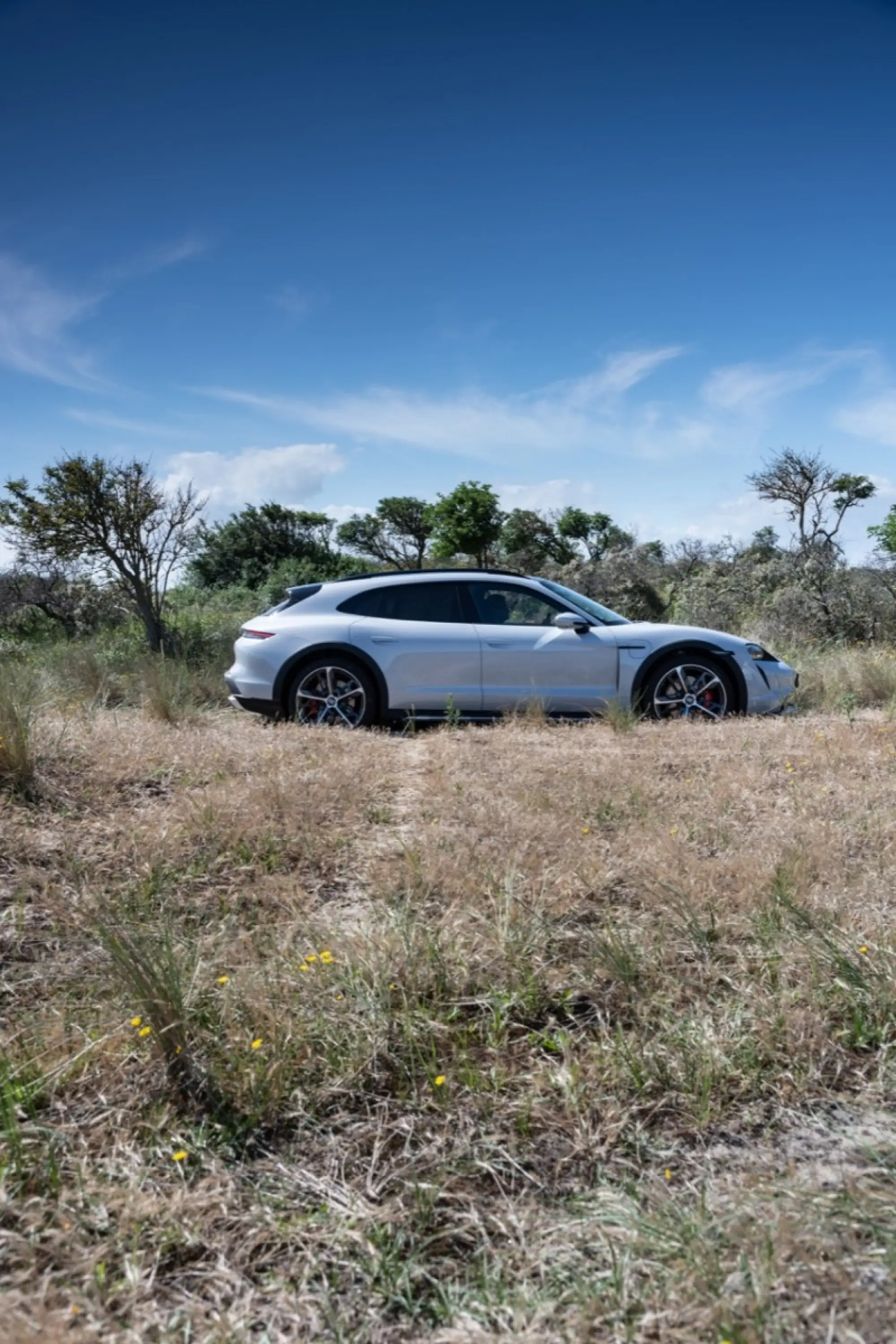 Porsche Taycan Cross Turismo - Primo contatto - 12
