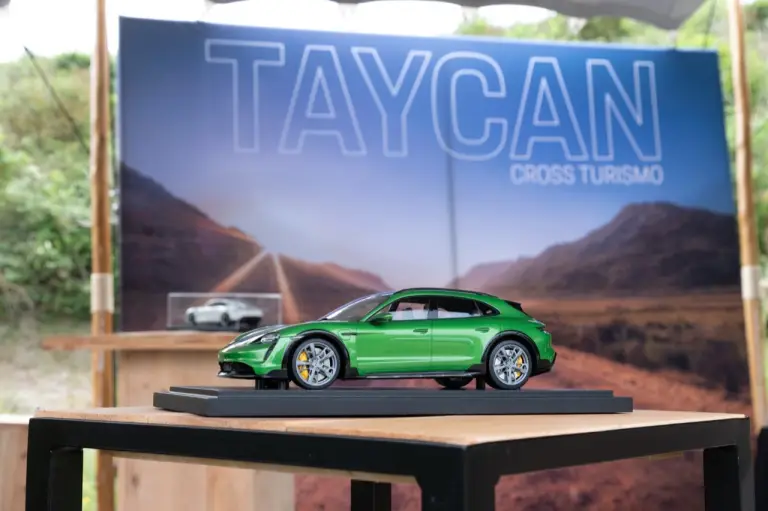 Porsche Taycan Cross Turismo - Primo contatto - 193