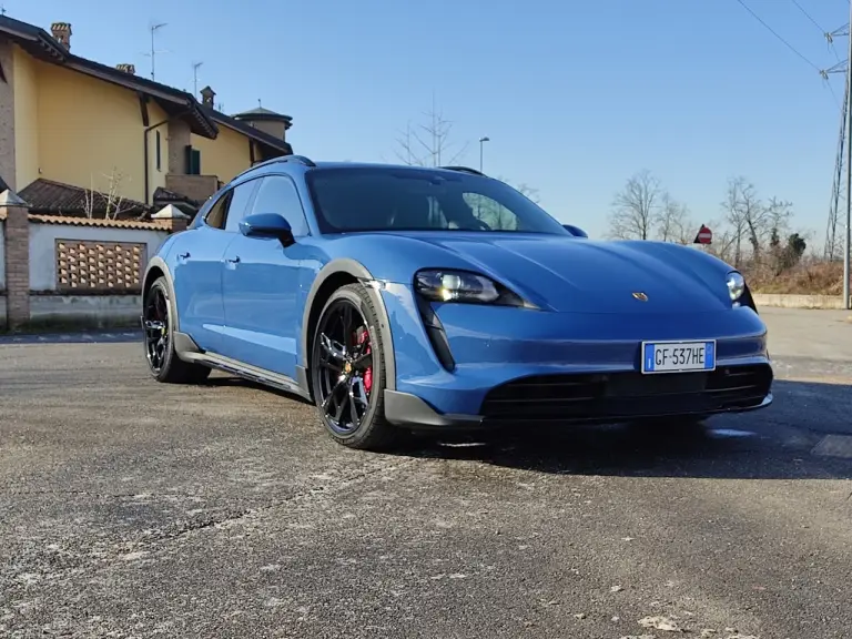 Porsche Taycan Cross Turismo - Prova su Strada  - 4