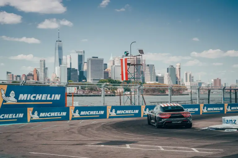 Porsche Taycan - ePrix New York 2019 - 4