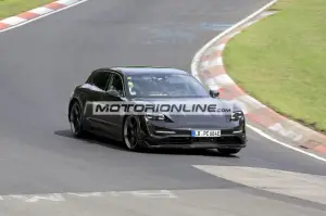 Porsche Taycan Sport Turismo - Foto spia 20-8-2020
