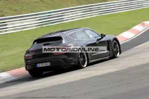 Porsche Taycan Sport Turismo - Foto spia 20-8-2020