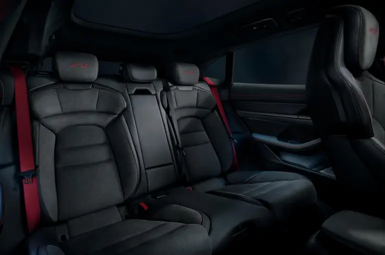 Porsche Taycan Sport Turismo  - 36