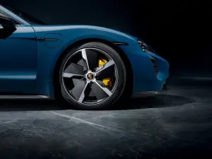 Porsche Taycan Sport Turismo 