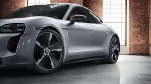 Porsche Taycan Turbo - Porsche Exclusive - 16