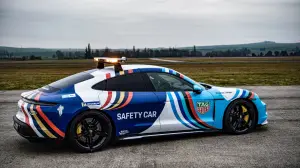 Porsche Taycan Turbo S safety car Formula E - Foto - 5