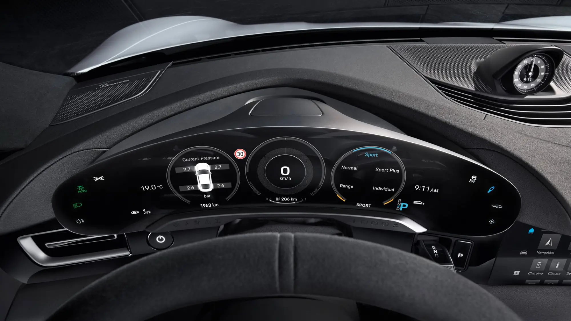 Porsche Taycan - 16
