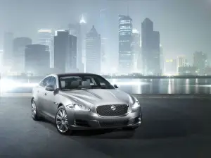 Presentazione Jaguar XJ