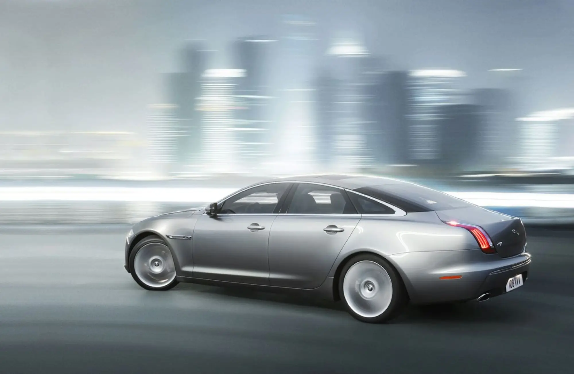 Presentazione Jaguar XJ - 26