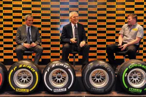 Presentazione Pirelli Pneumatici F1 2012 ad Abu Dhabi - gennaio 2012