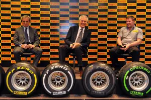 Presentazione Pirelli Pneumatici F1 2012 ad Abu Dhabi - gennaio 2012 - 12