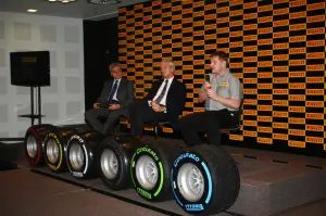 Presentazione Pirelli Pneumatici F1 2012 ad Abu Dhabi - gennaio 2012