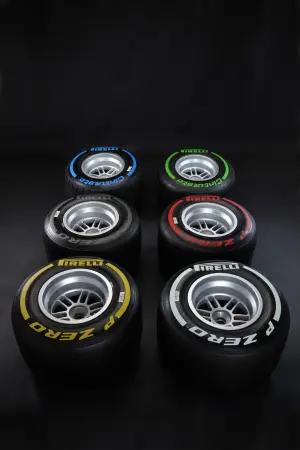 Presentazione Pirelli Pneumatici F1 2012 ad Abu Dhabi - gennaio 2012 - 80