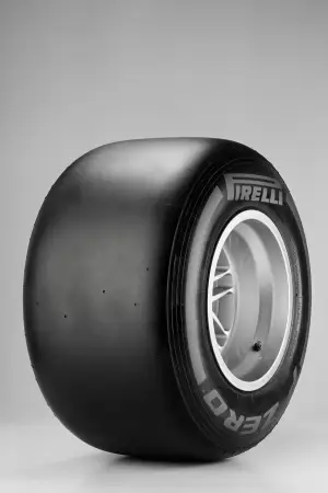 Presentazione Pirelli Pneumatici F1 2012 ad Abu Dhabi - gennaio 2012