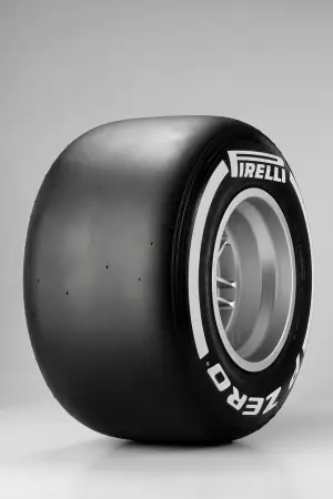 Presentazione Pirelli Pneumatici F1 2012 ad Abu Dhabi - gennaio 2012 - 94