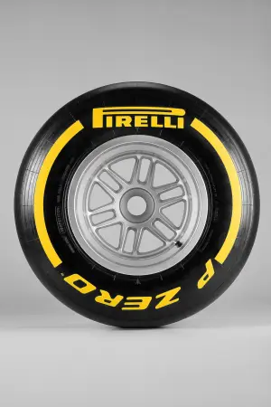 Presentazione Pirelli Pneumatici F1 2012 ad Abu Dhabi - gennaio 2012