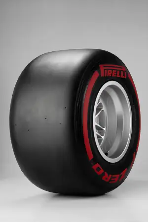 Presentazione Pirelli Pneumatici F1 2012 ad Abu Dhabi - gennaio 2012 - 100