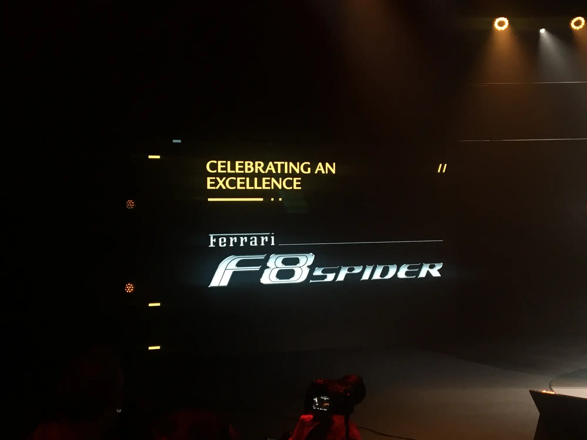 Presentazione Ferrari V8 Spider - Universo Ferrari - 2