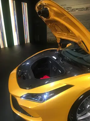 Presentazione Ferrari V8 Spider - Universo Ferrari