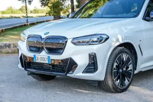 Prova BMW iX3 2022