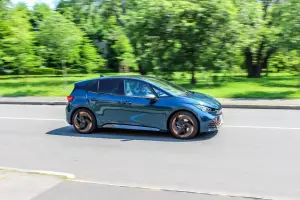 Prova Cupra Born 204 CV