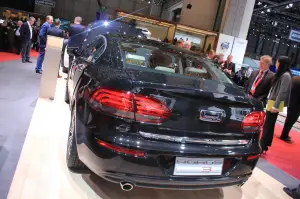 Qoros 3 hatch e sedan - Salone di Ginevra 2014 - 10