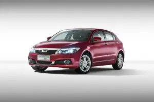 Qoros 3 Hatch - 1