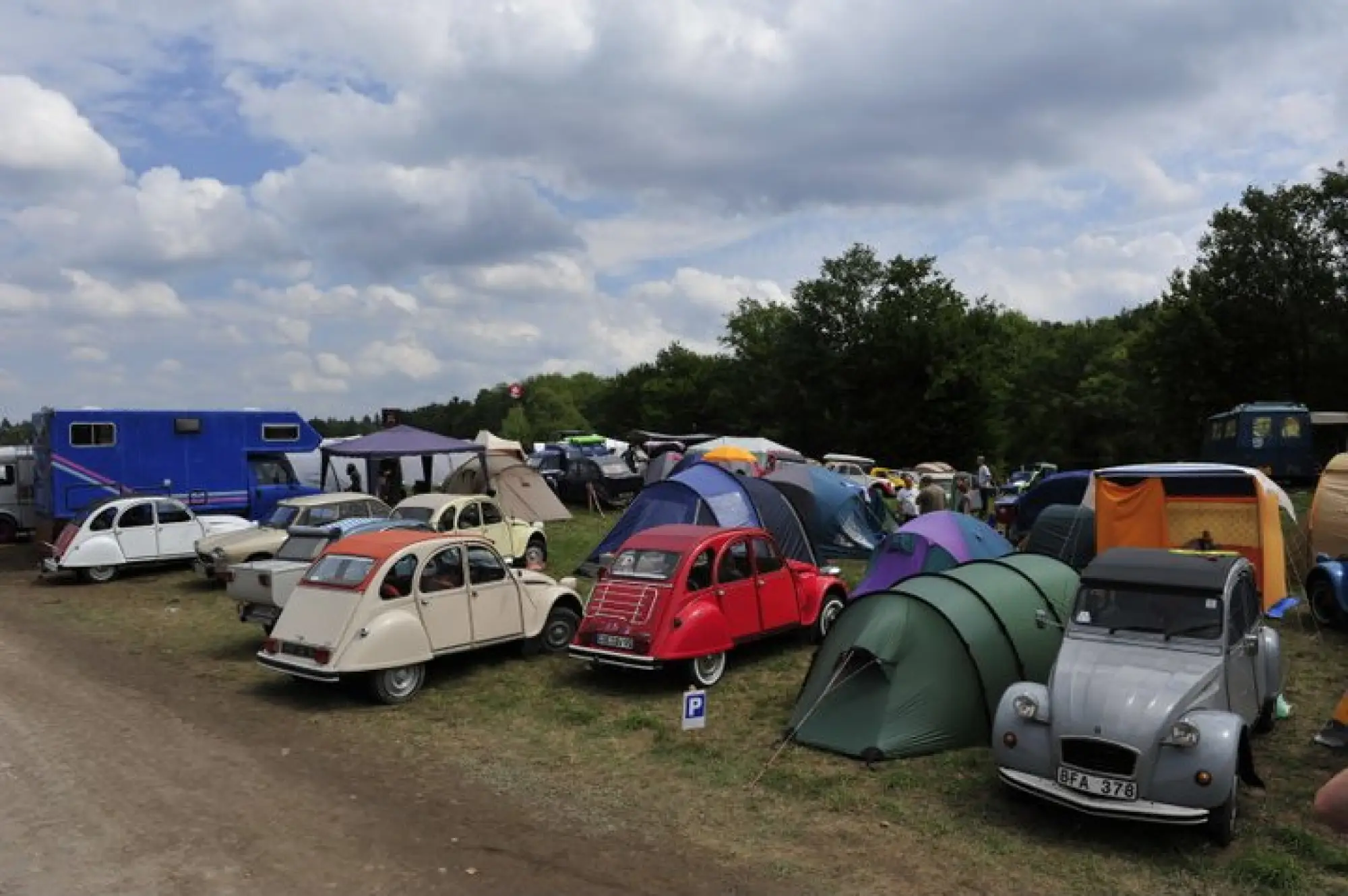 Raduno Mondiale CItroen 2CV - 7