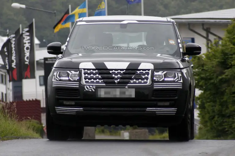 Range Rover 2013 foto spia - 2