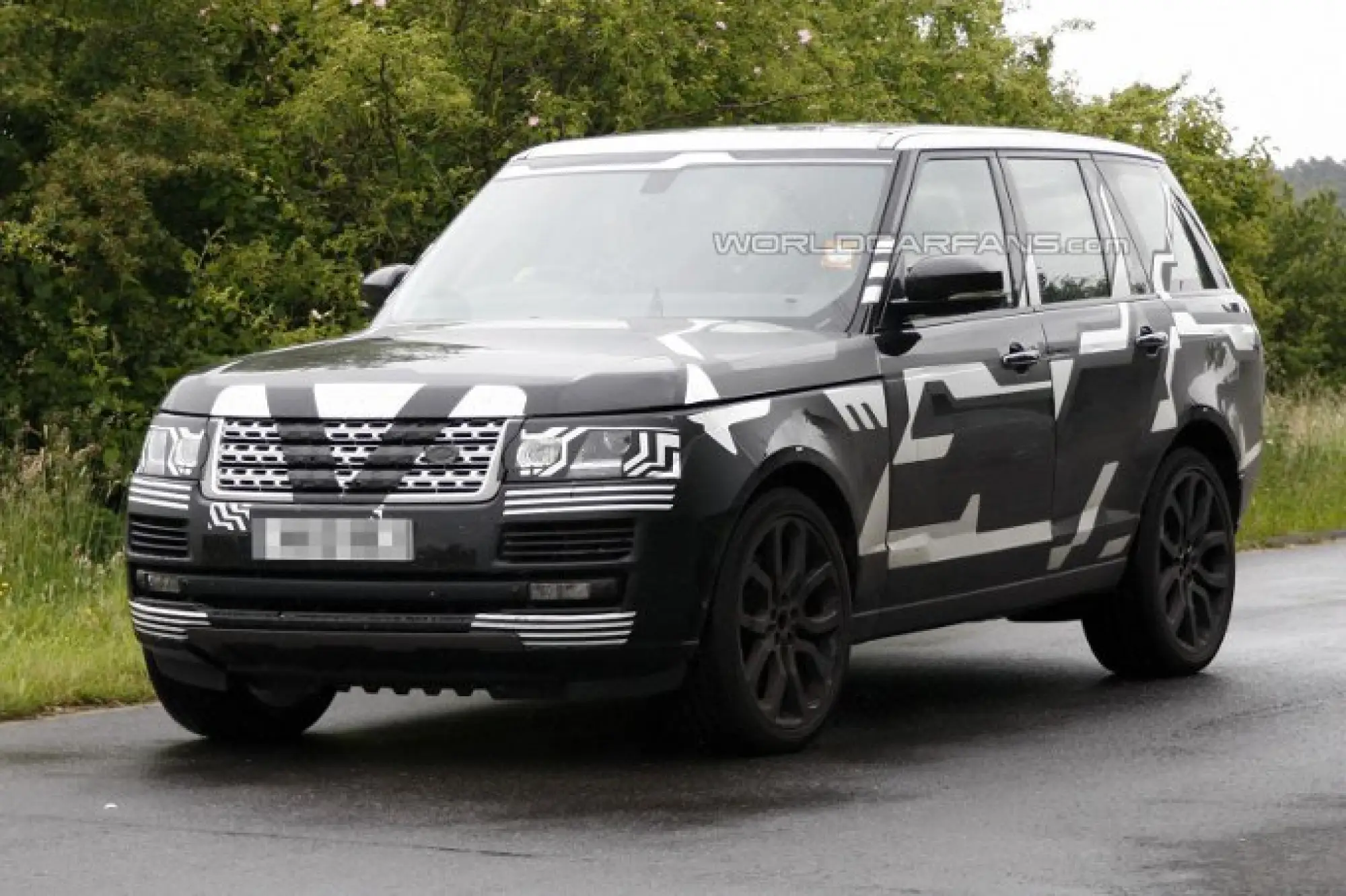Range Rover 2013 foto spia - 3