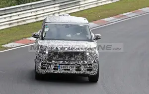 Range Rover 2022 - Foto spia 04-08-2020 - 1