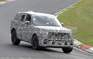 Range Rover 2022 - Foto spia 04-08-2020