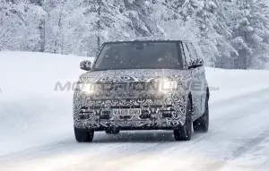 Range Rover 2022 - Foto spia 24-02-2020 - 28