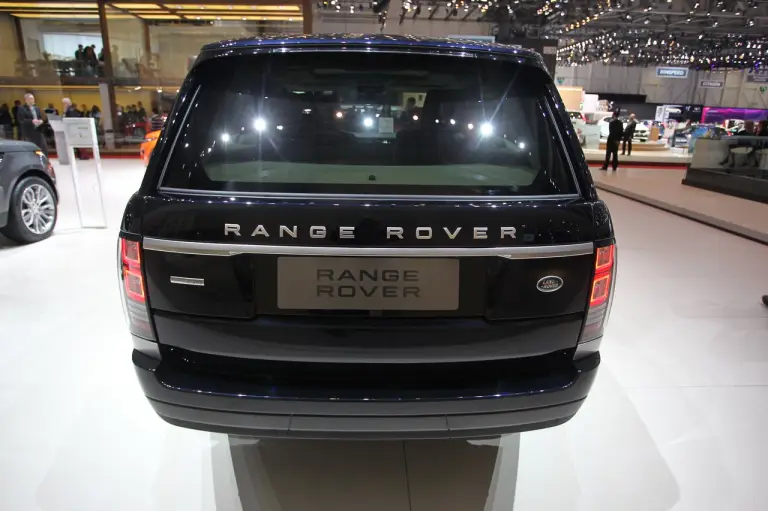 Range Rover Autobiography - Salone di Ginevra 2014 - 8