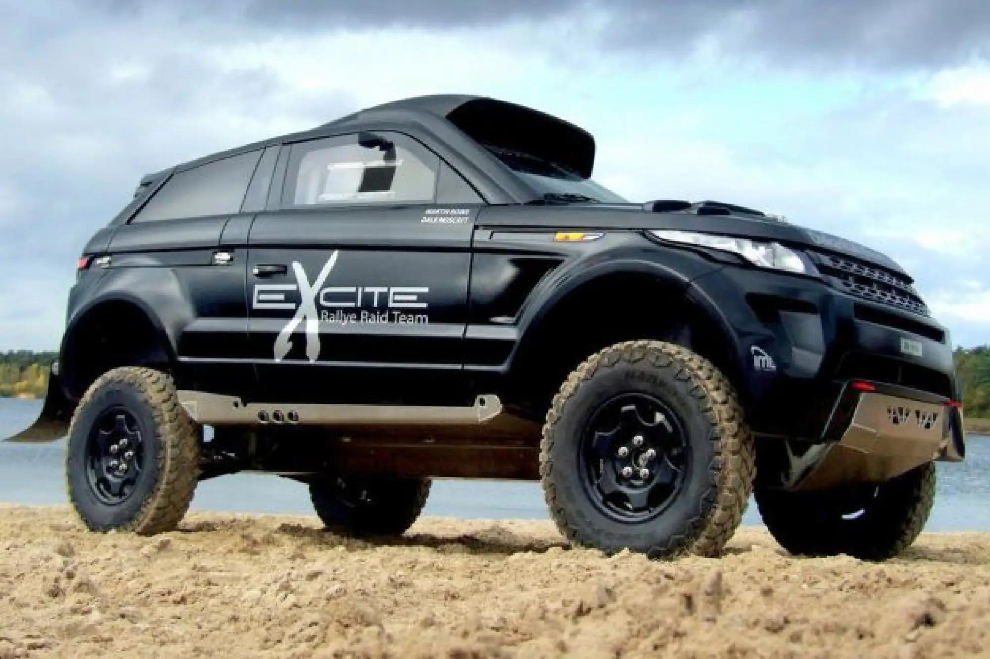 Range Rover Evoque Desert Warrior 3, foto - 3