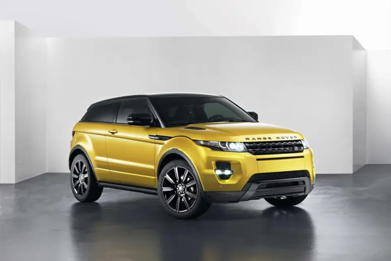 Range Rover Evoque Sicilian Yellow Limited Edition - 12