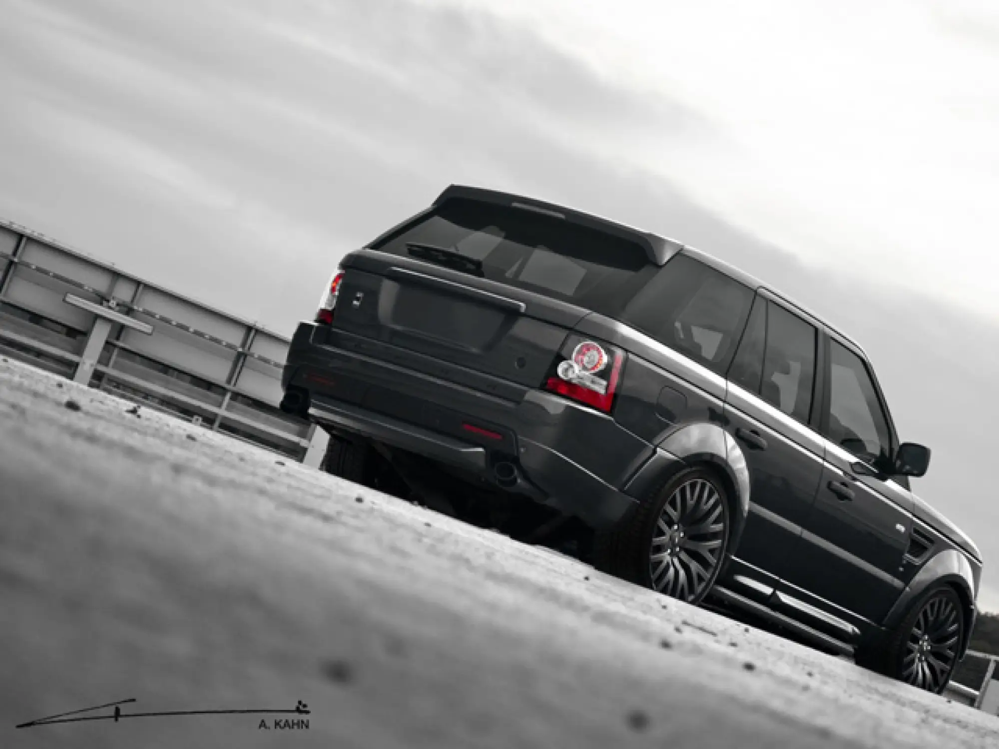 Range Rover Military Edition by Kahn - 3