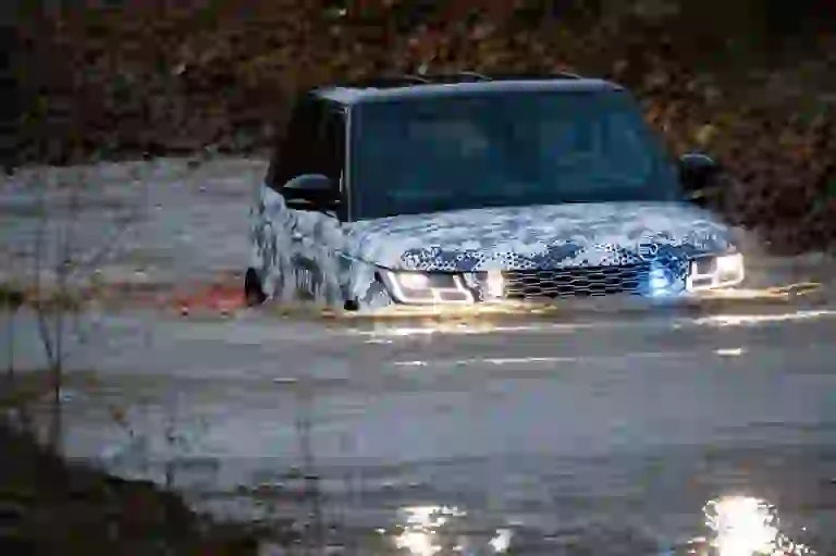 Range Rover Sentinel - 5